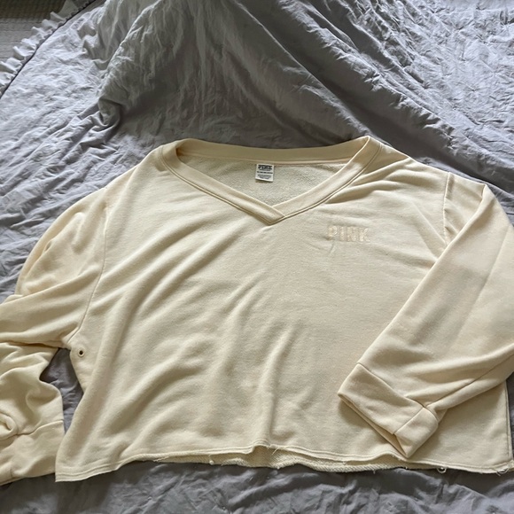 Pink softest sweatshirt ever!! - Picture 3 of 3